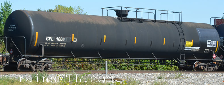 Car/wagon CFL1006 left side / coté gauche